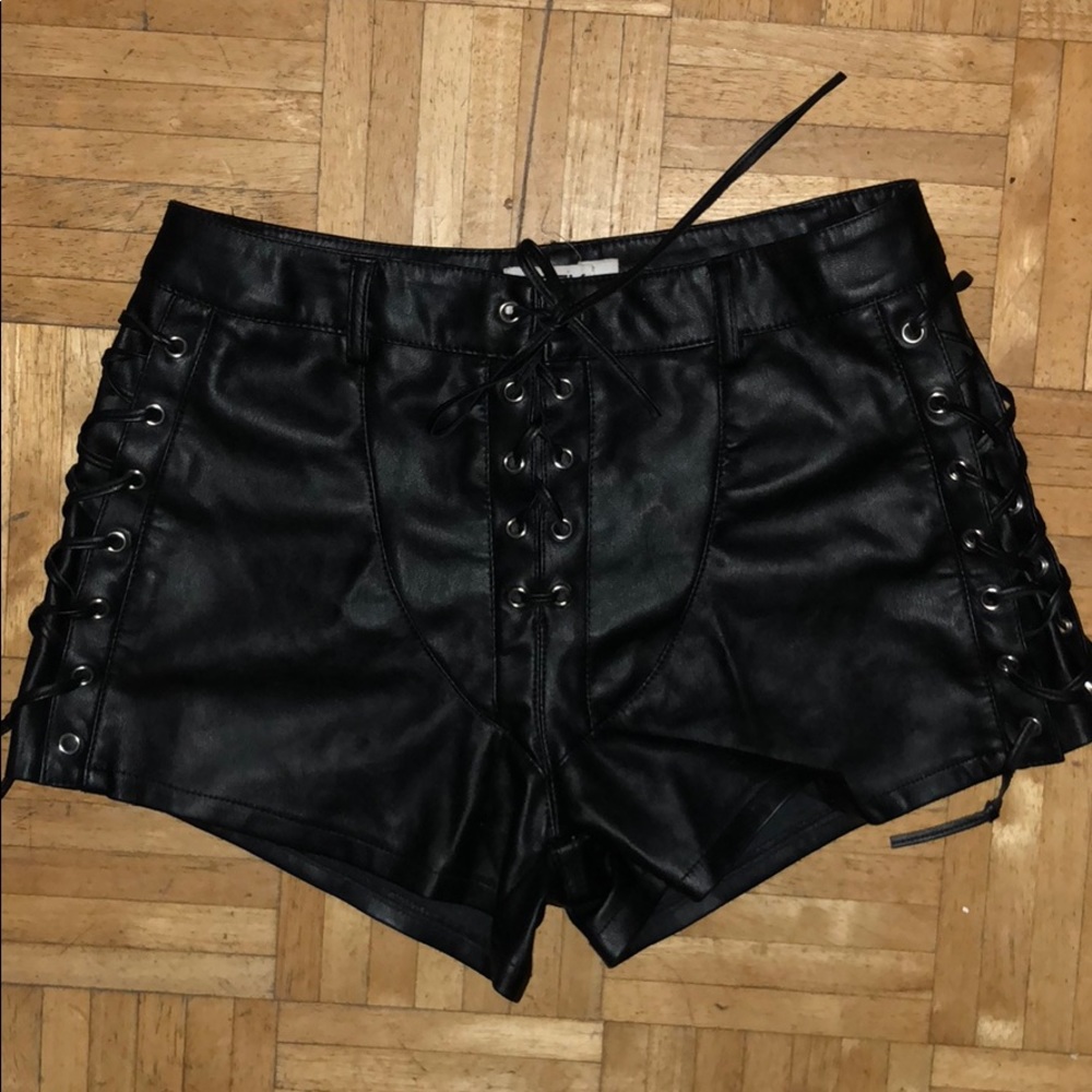 Lf seek the label sz s vegan leather lace up short